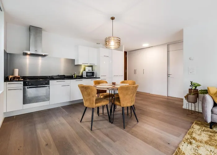 Appartement Modern 1 Bedroom In Center By Guestlee *