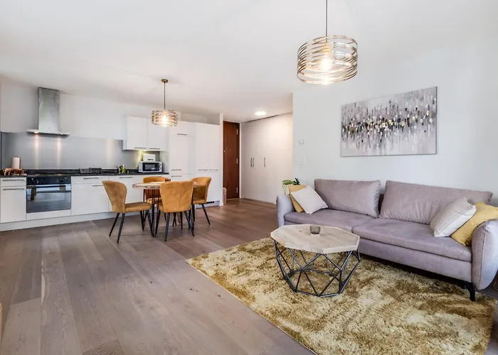 Appartement Modern 1 Bedroom In Center By Guestlee *