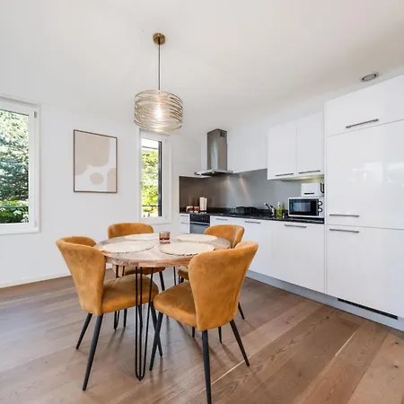 Modern 1 Bedroom In Center By Guestlee Appartement Montreux